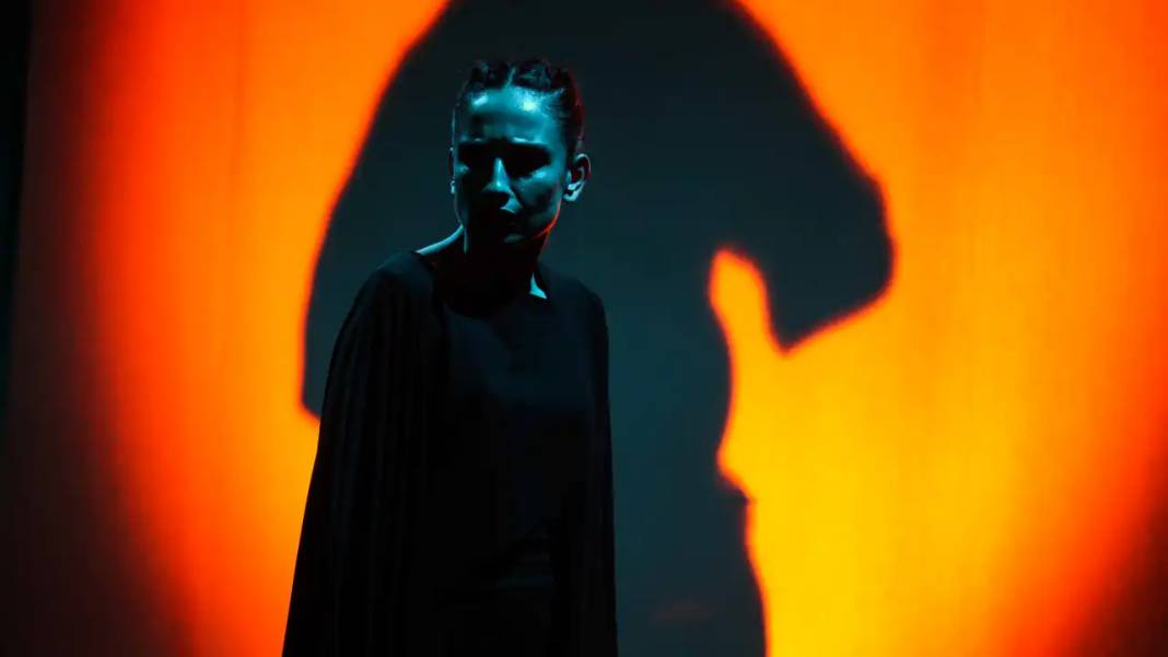 Antalya Şehir Tiyatroları 42. Kez Perdelerini Açıyor 1